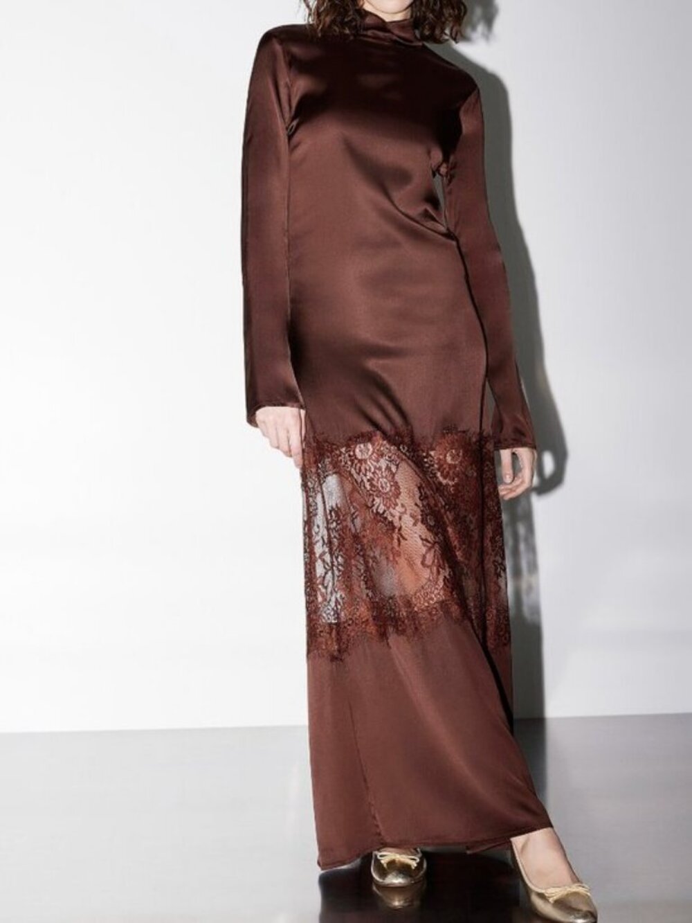 NWT Lace details satin maxi dress - Picture 2 of 3
